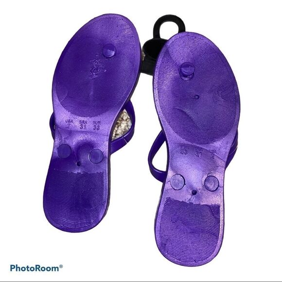 Sole Selection Purple Tropical Floral FLIP FLOPS - Picture 2 of 2